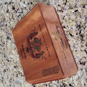 Arturo Fuente Short Story Wood Cigar Box